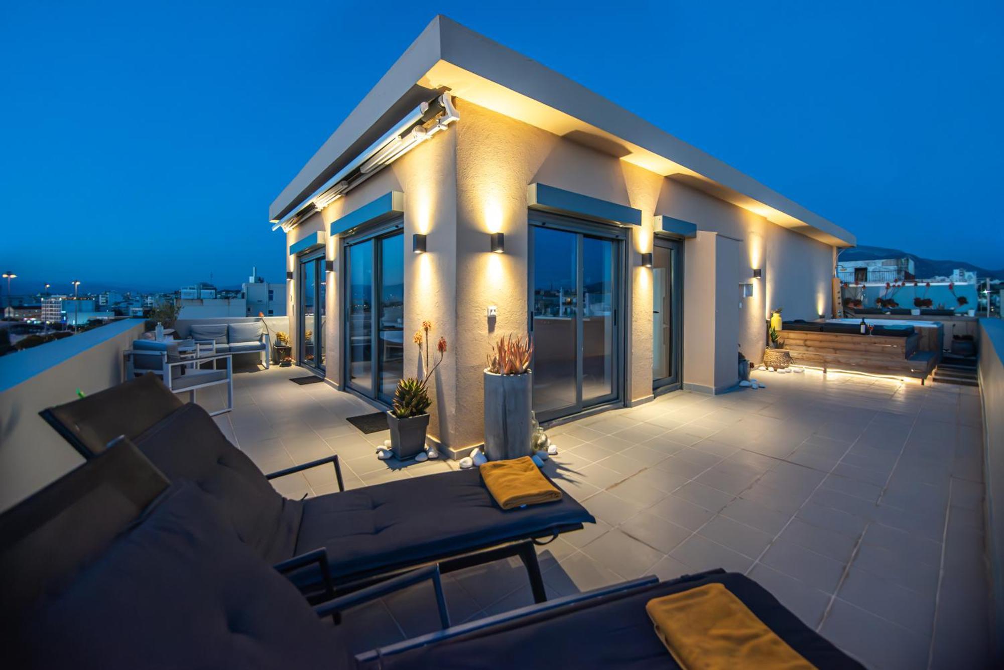 Majestic Penthouse In The Heart Of Patra Apartment Ngoại thất bức ảnh